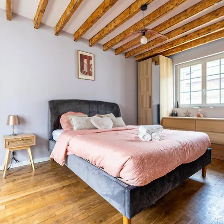 4 Bedroom In Holiday home